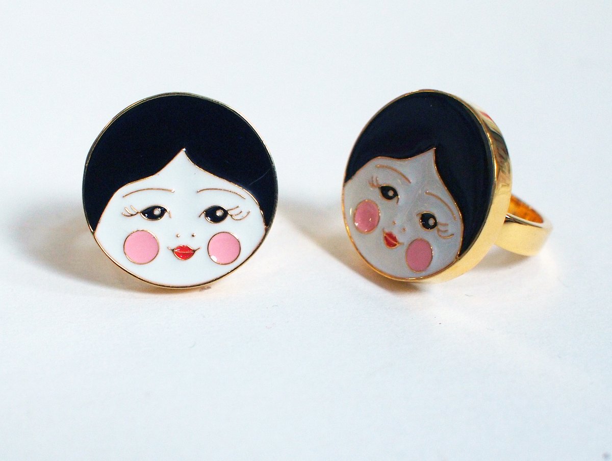 Dollface Ring
