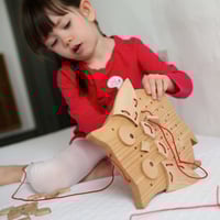 Image 4 of Ollie Bird!™Solid Wood Sewing Puzzle