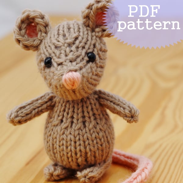 Image of The quiet little mouse Knitting Pattern