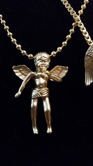 Image of Angels Ball and Box chain Same Size