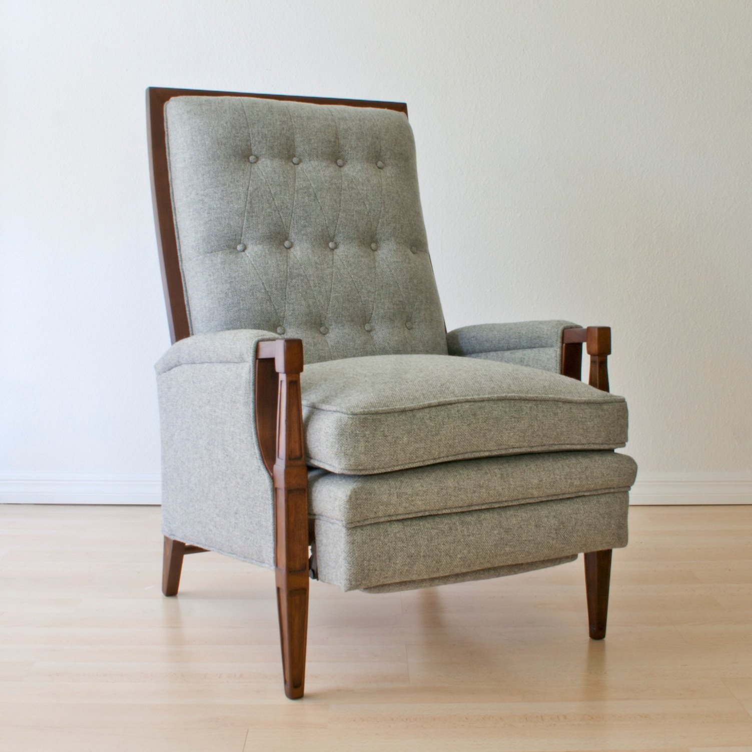 Vintage Recliner : Grey Wool Upholstery / Dominique Provost