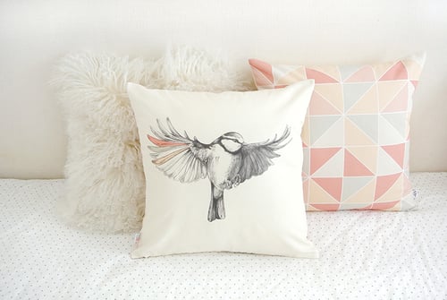 Image of Grand coussin oiseau 45x45cm -50%