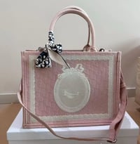 New pink CD tote