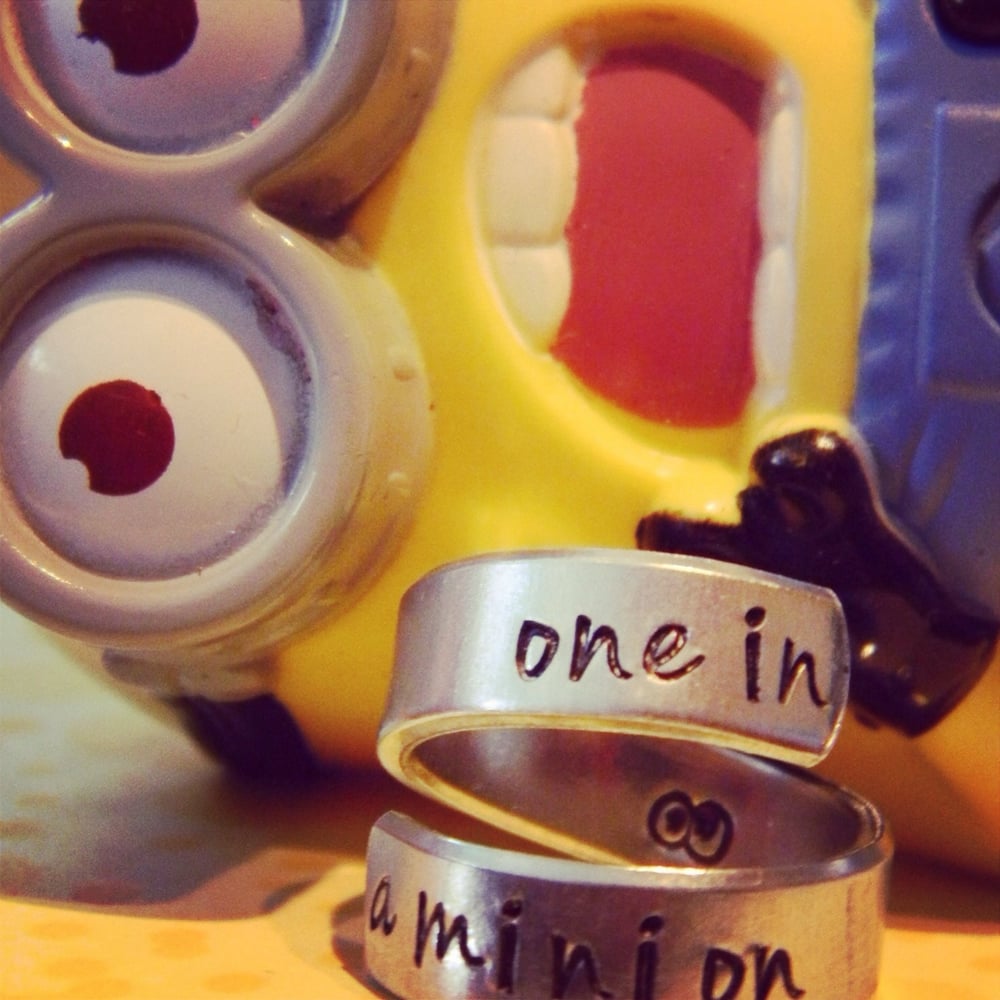 Image of one in a minion spiral aluminum ring googles inside