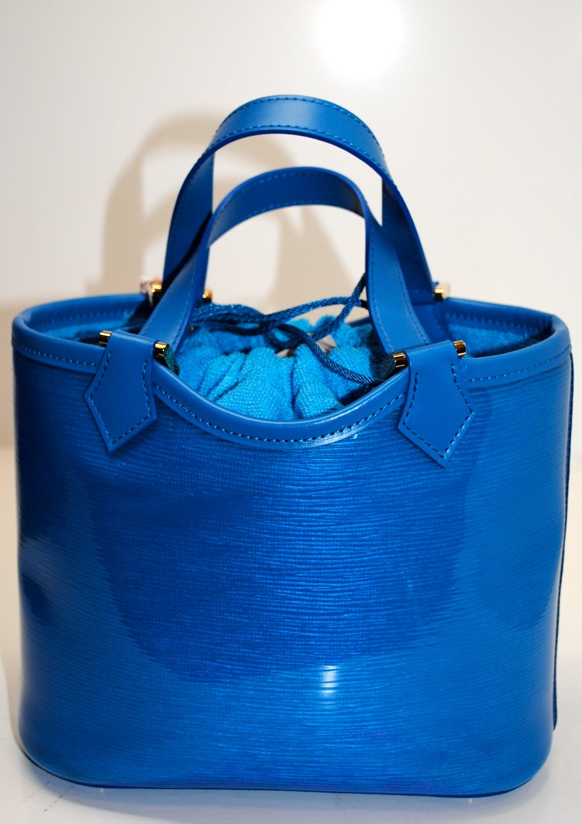 Louis vuitton outlet epi blue