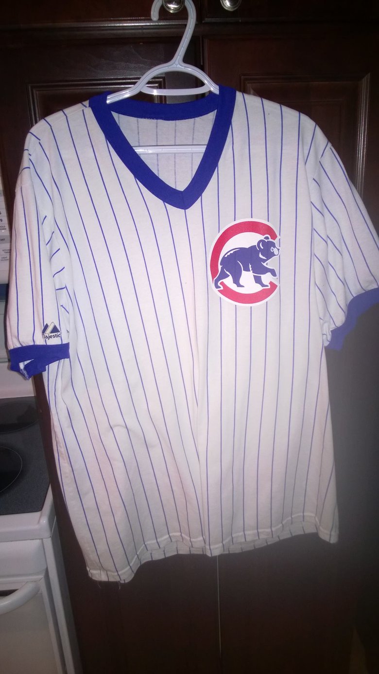 Image of Chicago Cubs Pinstripe V-Neck T-Shirt SZ XL *10/10*!!