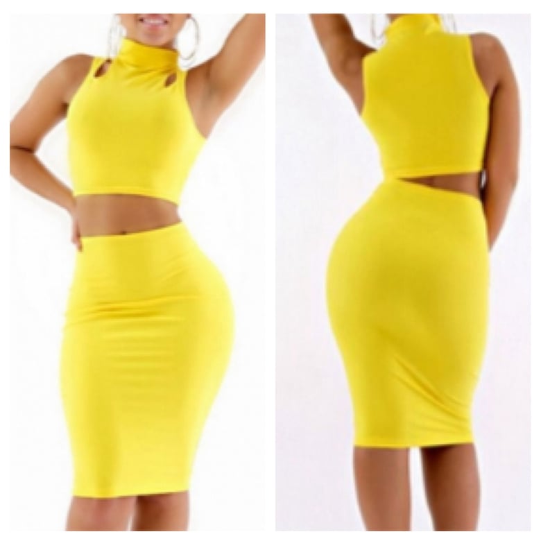Image of Sleeveless Yellow Skirt and Top