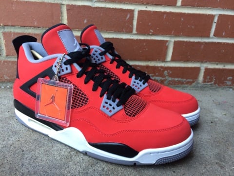 Image of Air Jordan 4 "Toro Bravo" DS