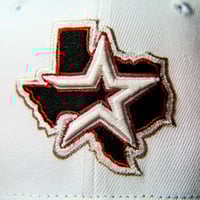 Image 2 of New Era 59Fifty “Flores Fitted 3.0” 