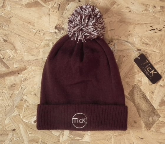 Image of TicK Burgandy / Off White Bobble Hat