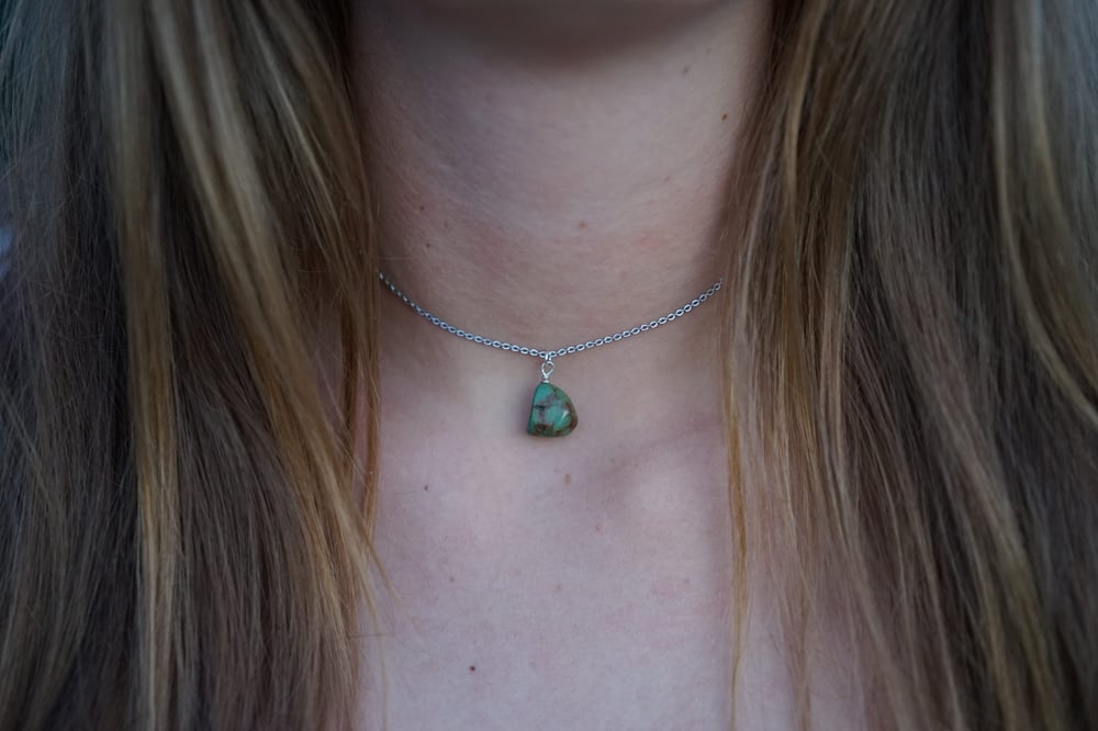 Image of Xenon Stone Necklace