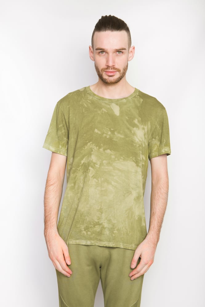Image of Ⅲ Basic Patch Olive Green T-Shirt 
