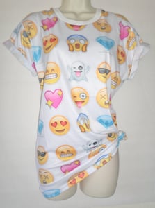 Image of EMOJI TEE | TSHIRT 34.99 | FREE SHIPPING