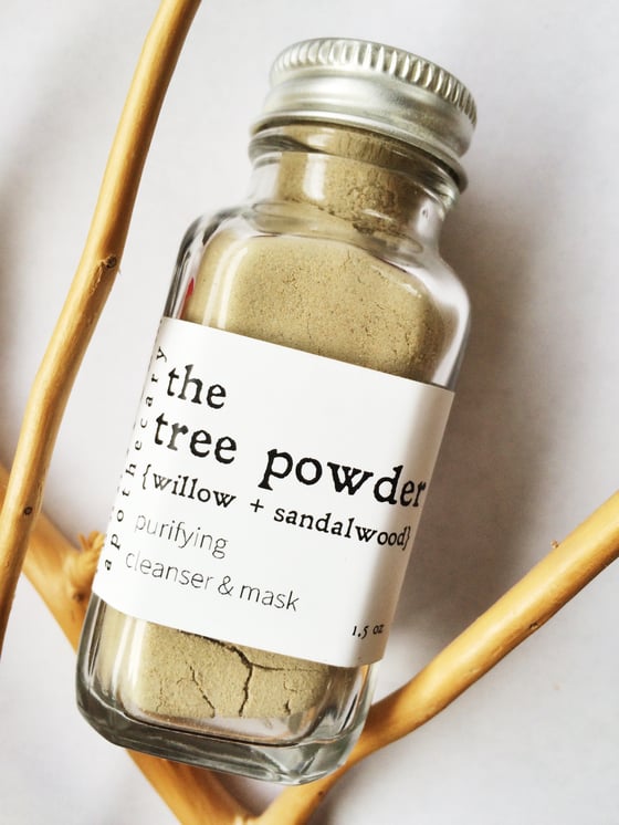 Image of the tree powder {willow + sandalwood} facial cleanser/mask