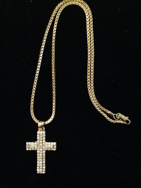 Image of Cross pendant