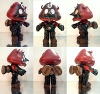 Image 2 of TOYSREVIL-Edition Familiar Meatus by DIKO