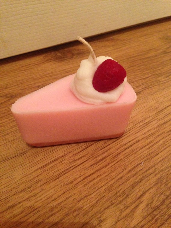 Image of Strawberry Cupcake Cheesecake Candle