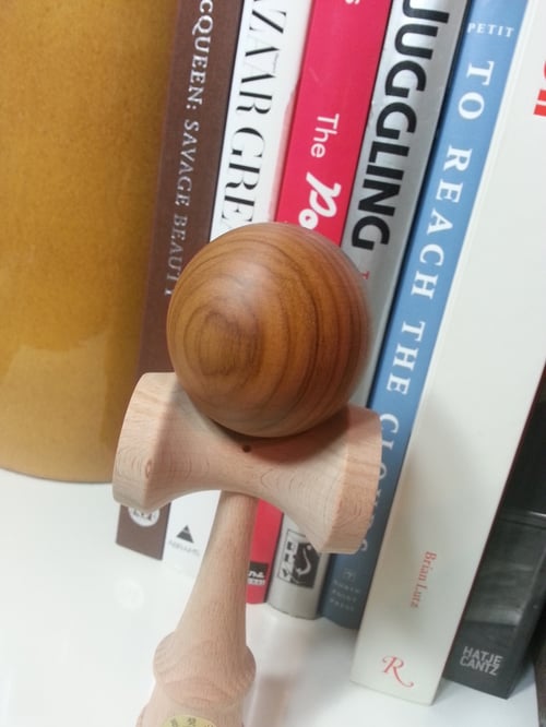 Image of Beeswaxed Ozora