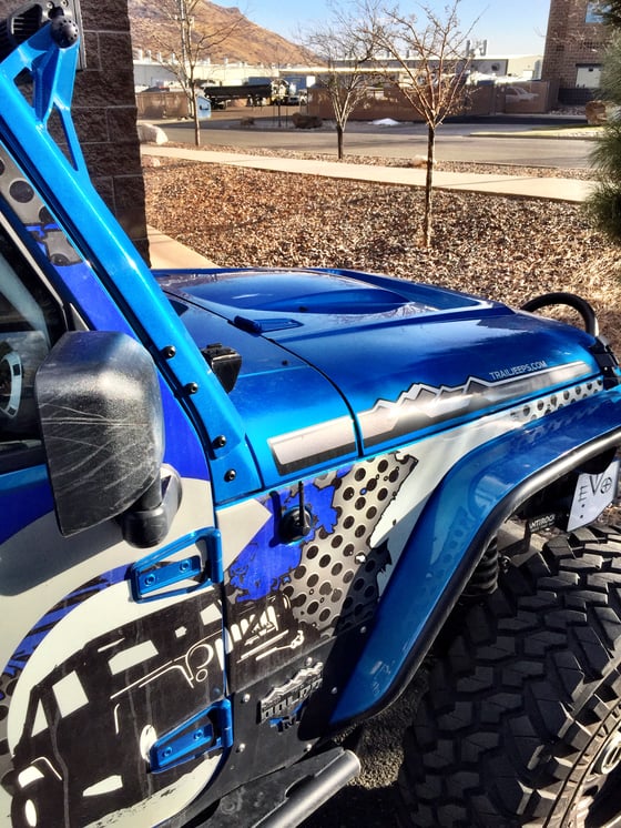 Image of Trail Jeeps Short Stubby Radio FM/AM Antenna for JK Wranglers (2007-2015)