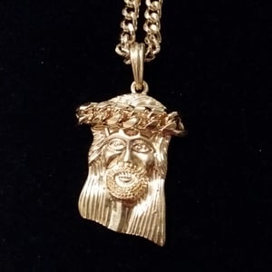 Image of single Jesus piece with link crown on 5.5mm chain