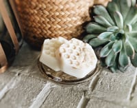 Goat Milk Soap: Bamboo Hemp & Honey