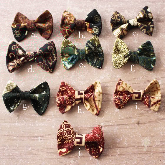 Image of Mini Batik Bow Tie