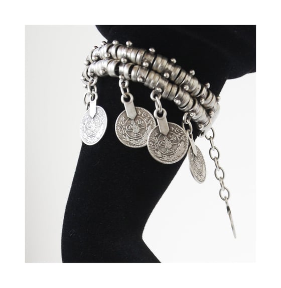 Image of BR367 Silver plated metal bracelet with coin