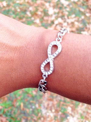 Image of Petite Infinity Chain Bracelet