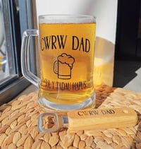 Image 1 of Gwydr Cwrw Dad