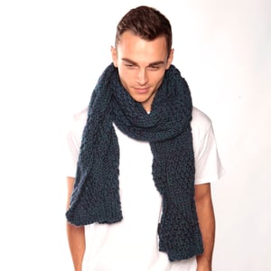 Image of Blue Green Chunky Knit Scarf