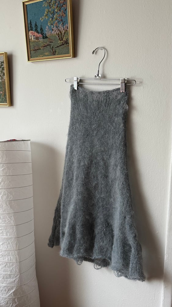winter staple skirt