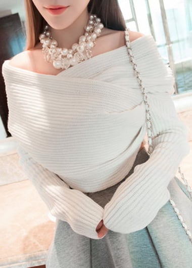Image of Wool Wrap Pullover