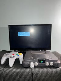 Image 1 of Nintendo 64 console w/ controller, AV and power cable