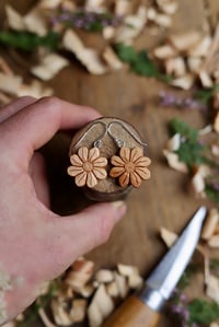 Image 2 of Daisy Flower ~ Earrings