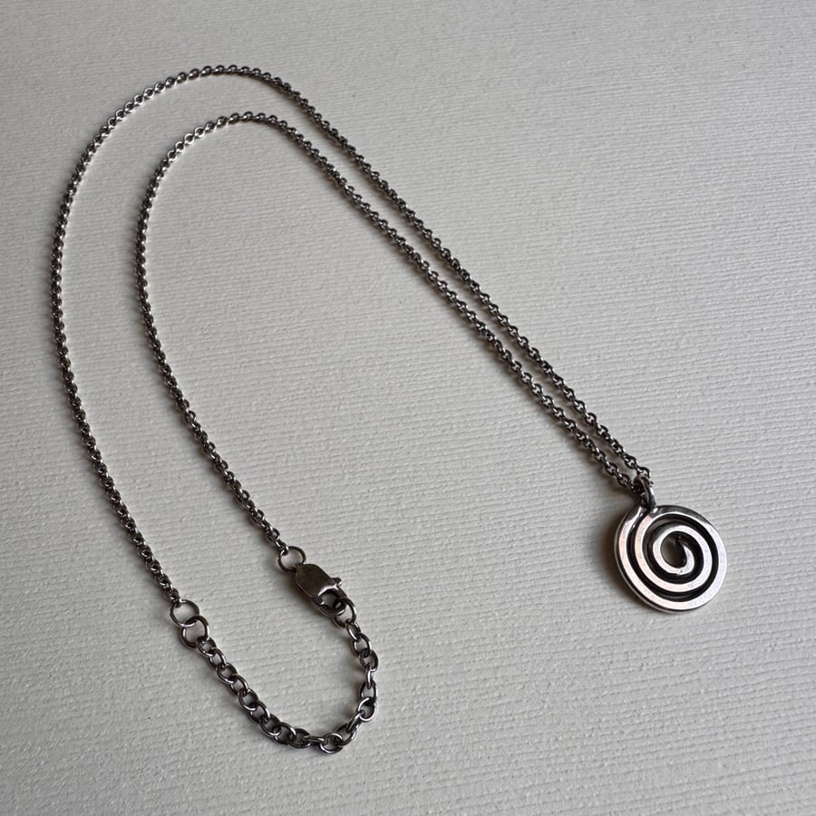 Image of Spiral Necklace 