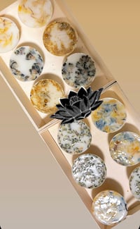 Image 2 of Shea Botanical Face Bar