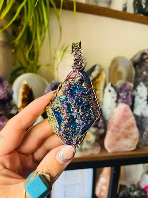 Image of Rainbow aura geode necklace 