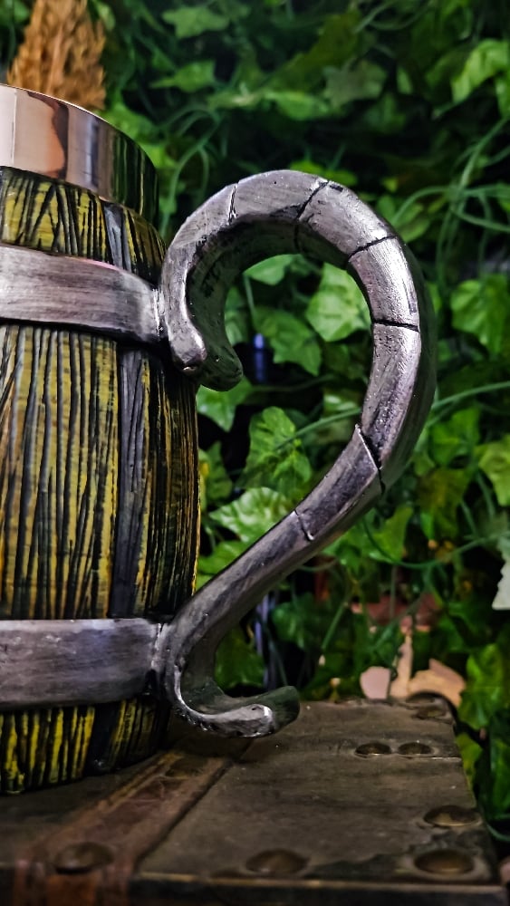 ๐The Armored Kingdom Earthborn Oak Mug