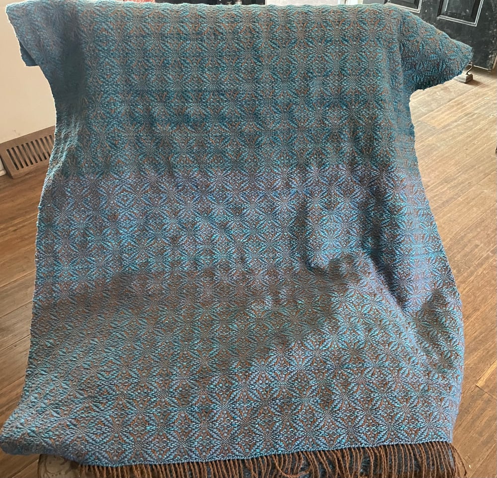 Image of Handwoven throw Fawn/blue pedals
