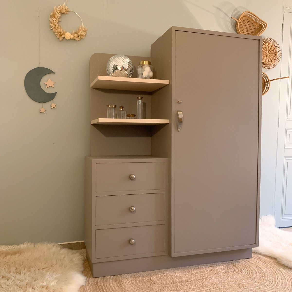 Image of VENDUE/SOLD OUT Armoire Asymétrique Wild