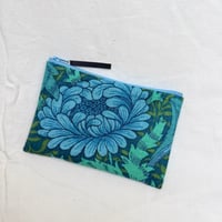 Image 1 of Wiliam Morris Pouch No.6