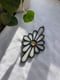 Image of Mini flower - white