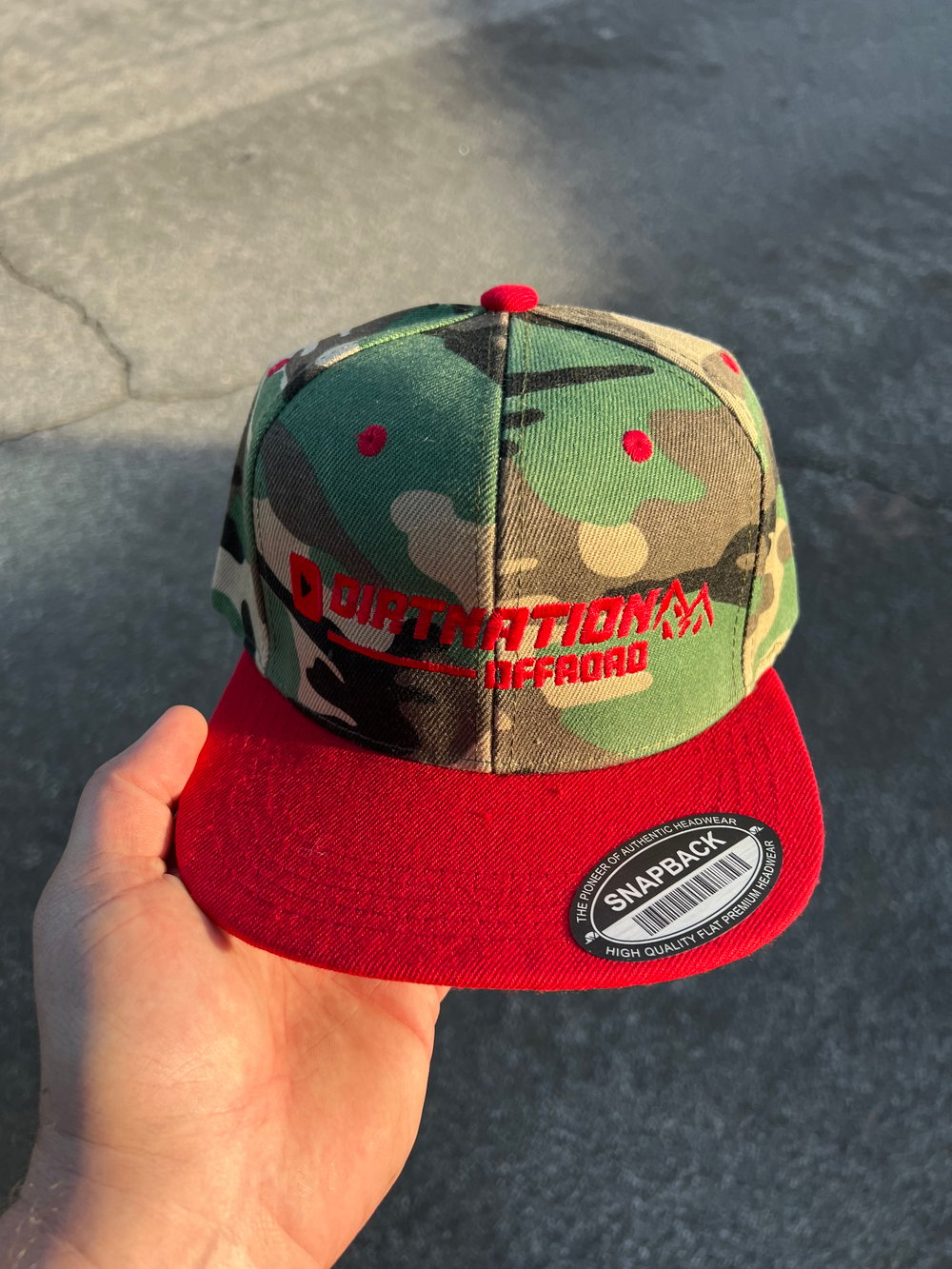 Hat-Banner Logo Camo/Red