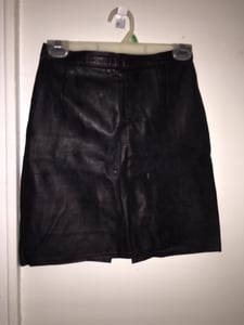 Image of VINTAGE HIGH WAISTED LEATHER SKIRT SIZE S (FITS 2-4)