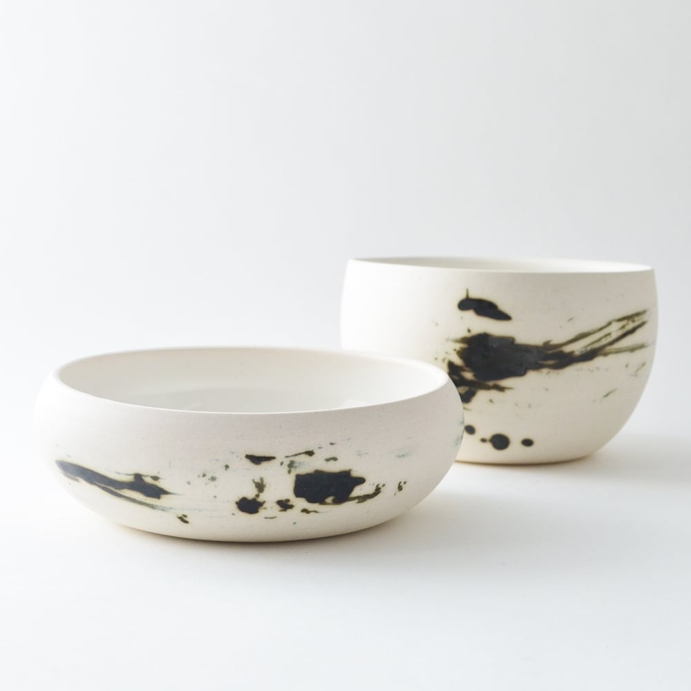 Image of set of 3 bowls - made to order