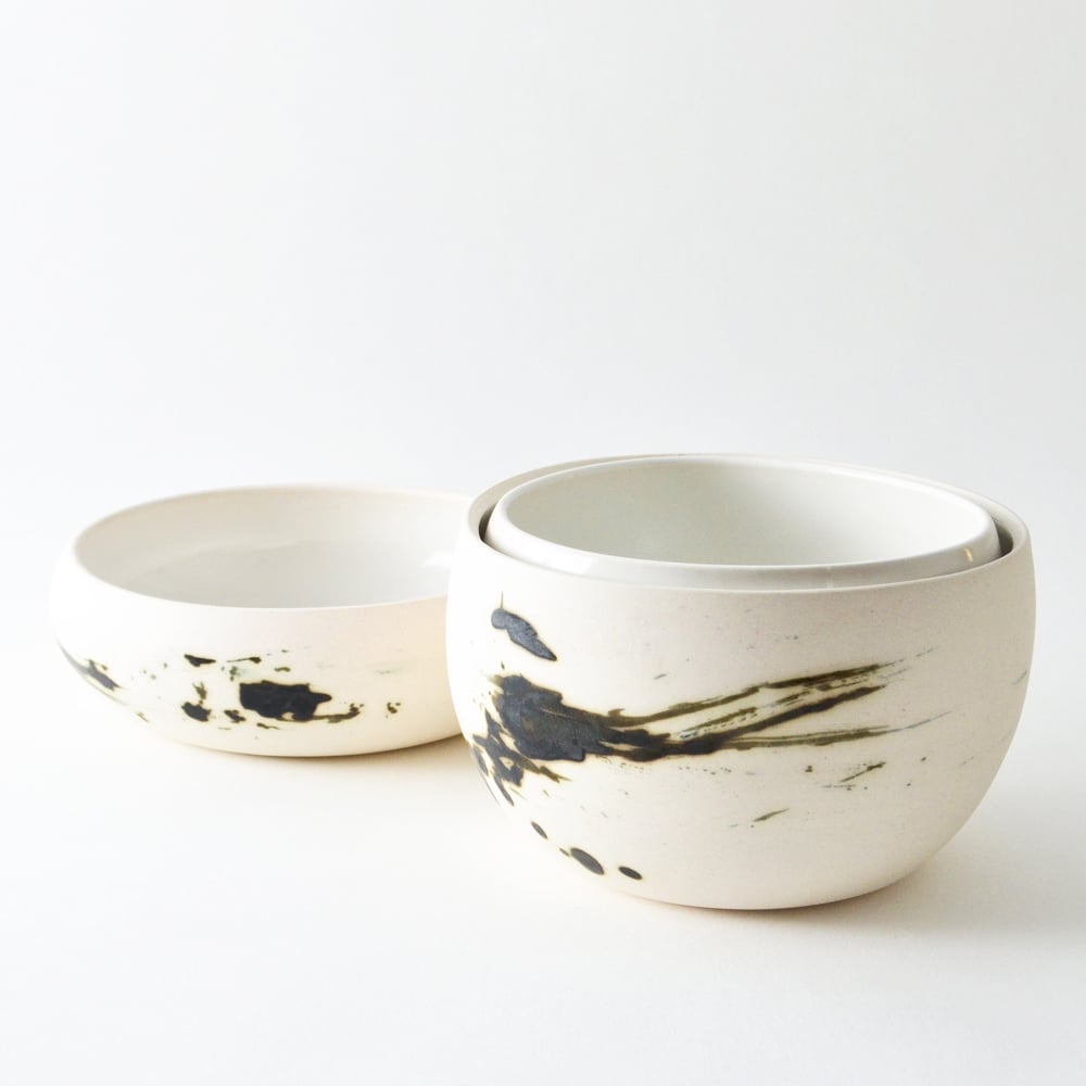 Image of set of 3 bowls - made to order
