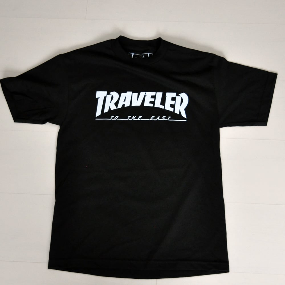 Image of The 'Traveler' Black T-shirt