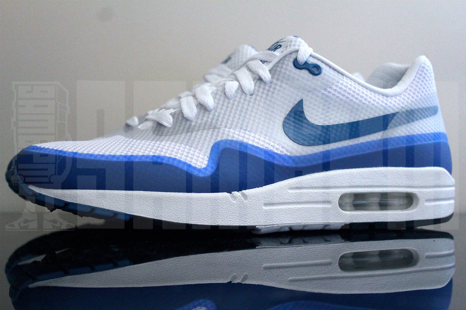 nike air max 1 hyperfuse