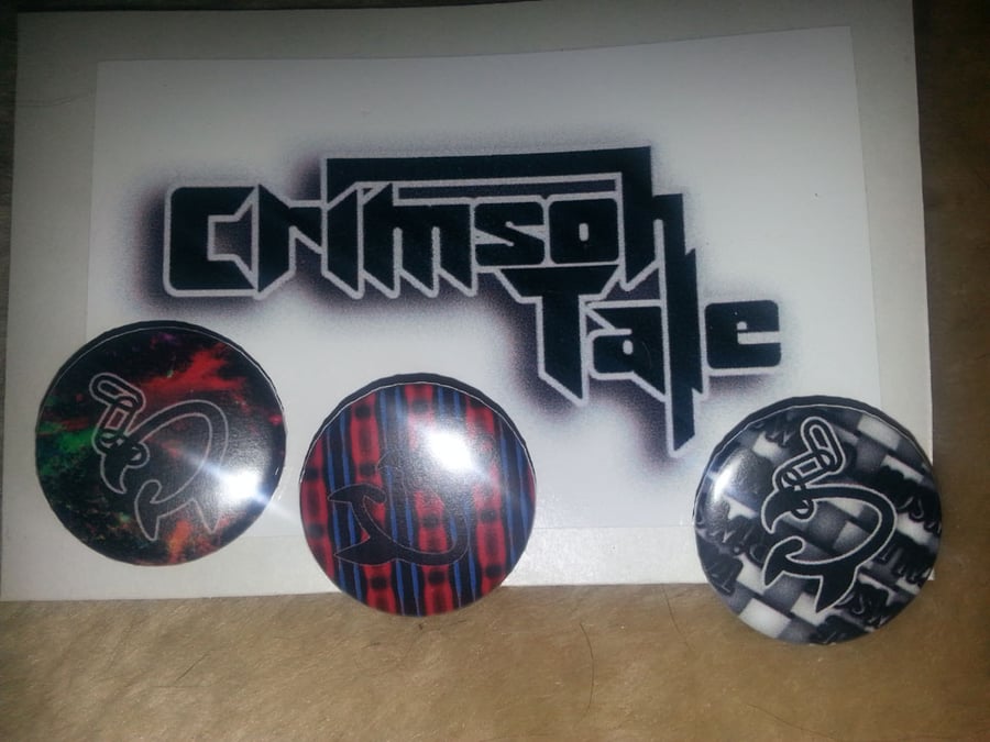 Image of Pack of 3 badges + a vinyl sticker