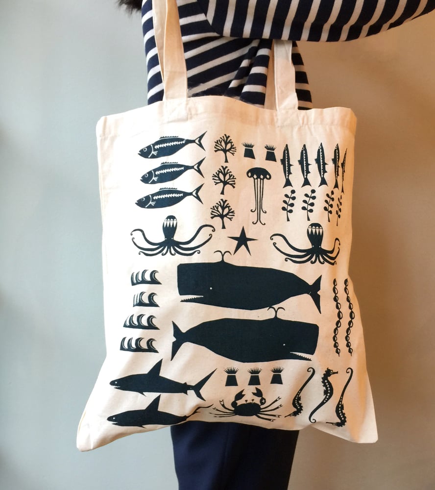 Image of SWIMMING IN THE SEA TOTE BAG